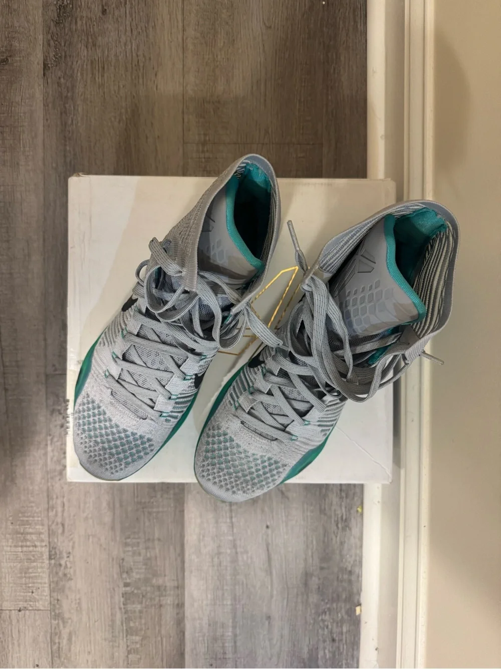 Nike Kobe 10 Elite Elevate High-Top Basketball Sneakers Grey/Green